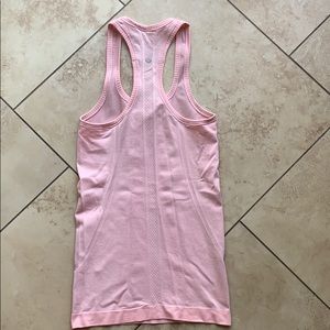 Lululemon Swiftly Tech Tank